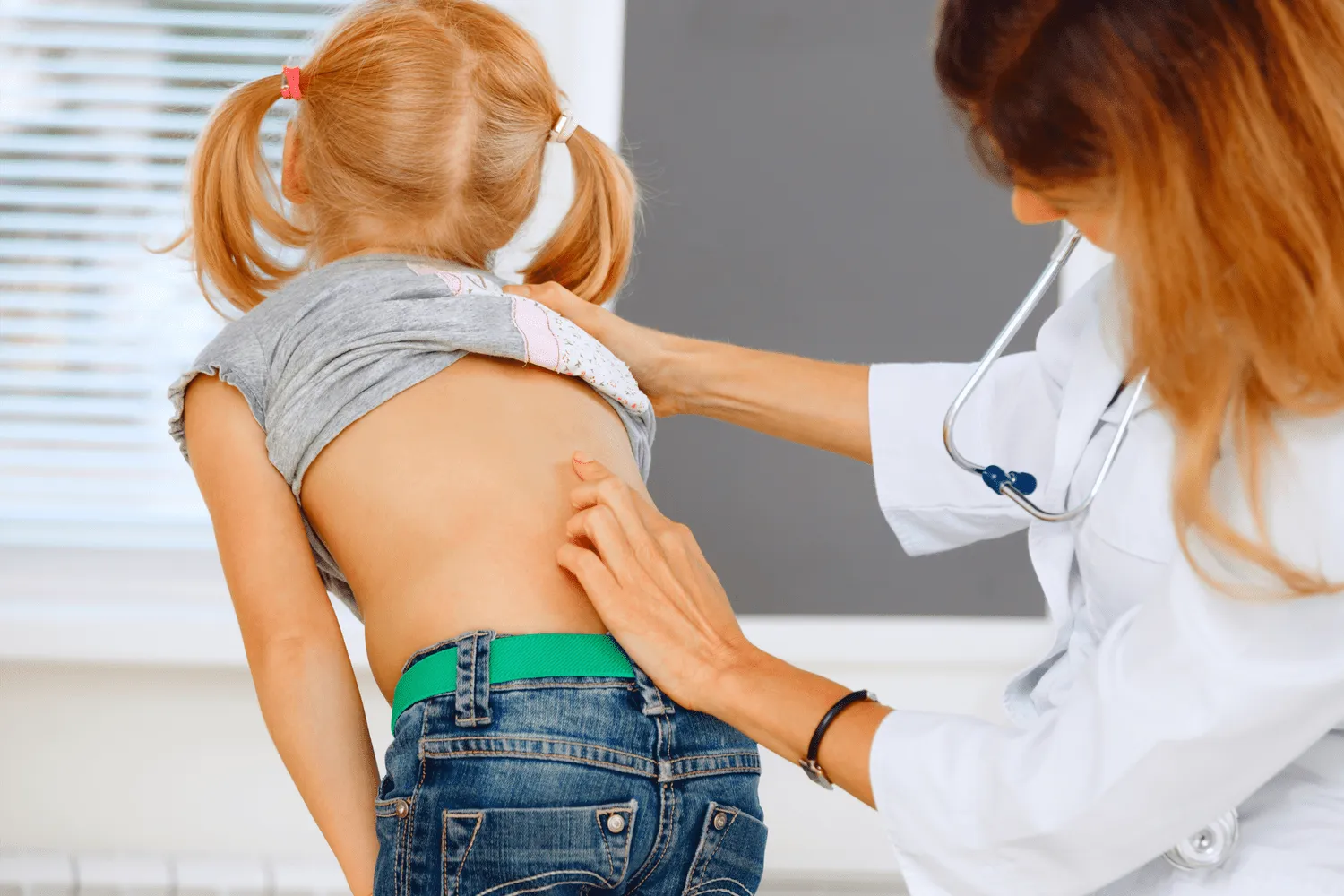Scoliosis Screening &amp; Diagnosis